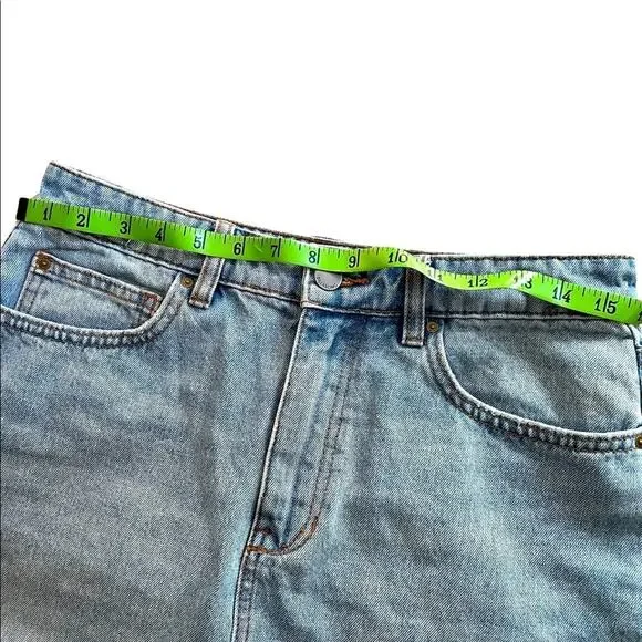 Billabong Distressed Denim Skirt size 28 - Picture 3 of 6